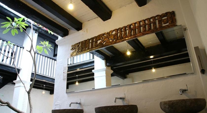 Layang Layang Guest House Bed and Breakfast in Malacca