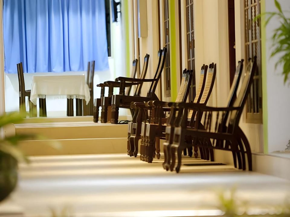 Hotel Royal Nest Bed and Breakfast in Central Province