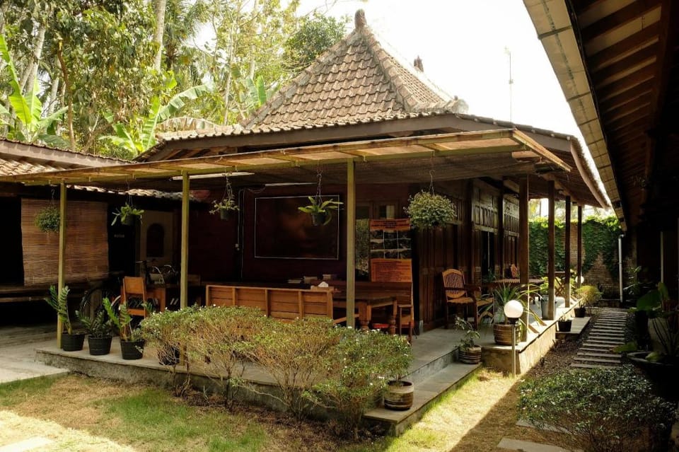 Cempaka Guest House Hotel in Special Region of Yogyakarta