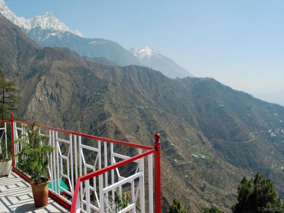 Hotel Deodar Villa Hotel in Punjab, India