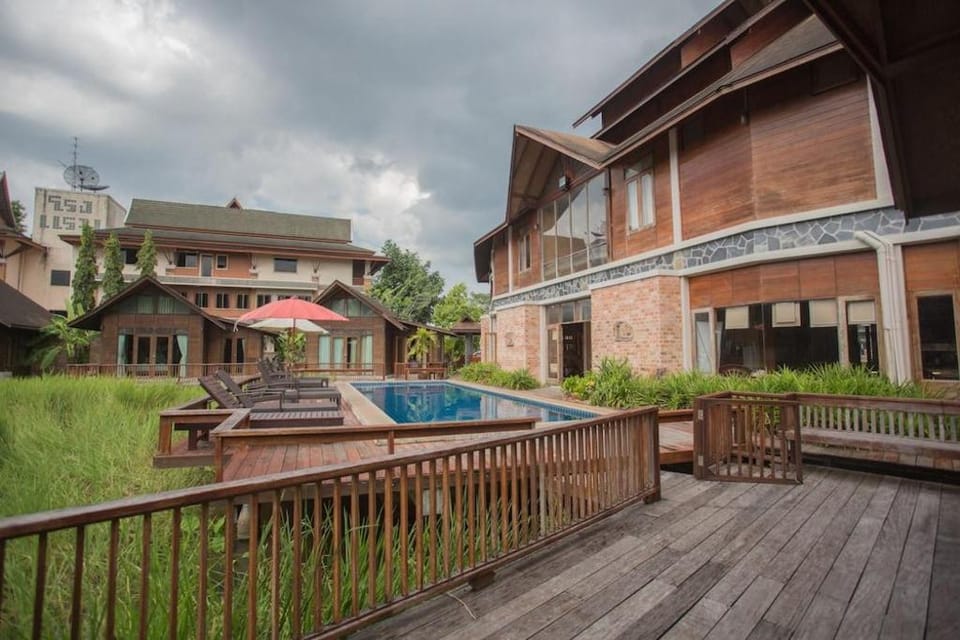 Rice Farm Villa Farm Stay in Surat Thani Changwat