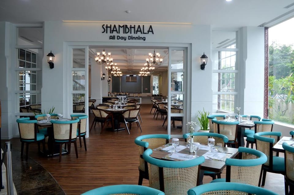 Cavinton Hotel Yogyakarta by Tritama Hospitality Hotel in Yogyakarta