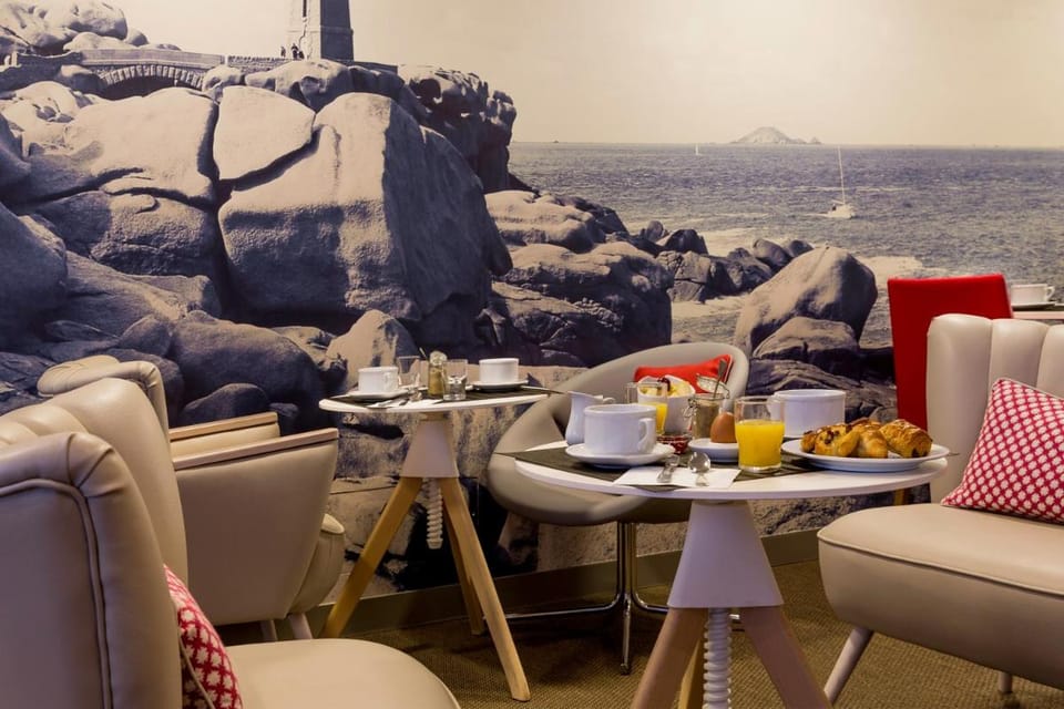 Best Western Hotel Les Bains De Perros-Guirec Hotel in Perros-Guirec