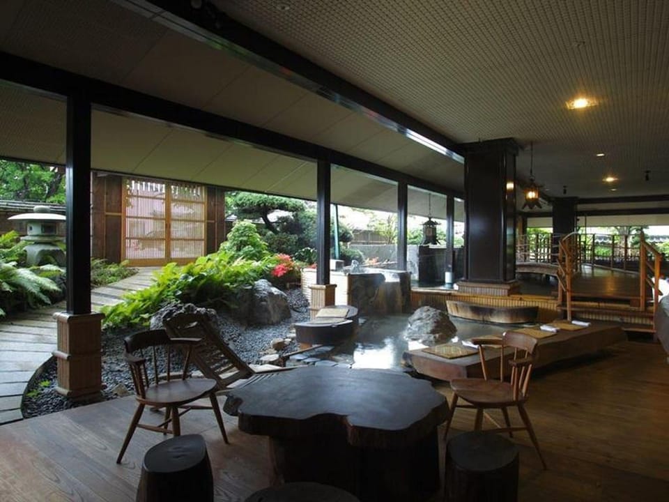 Ryokan Hidatei Hanaougi Hotel in Takayama