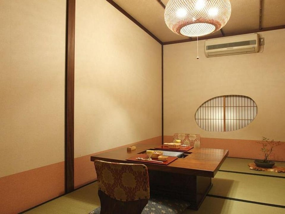 Ryokan Hanaougi Bettei Iiyama Hotel in Takayama