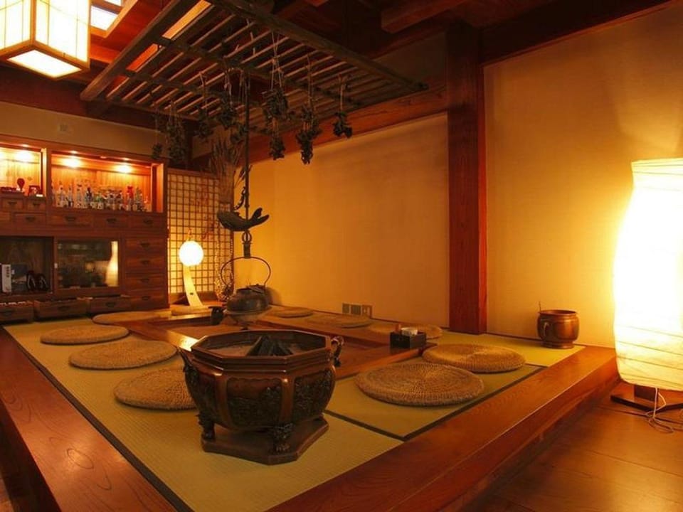 Ryokan Hanaougi Bettei Iiyama Hotel in Takayama