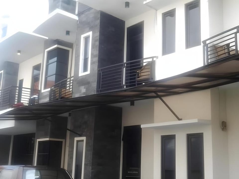 Simpang Homestay Hotel in East Java
