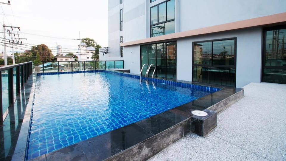 B2 South Pattaya Premier Hotel Hotel in Pattaya City