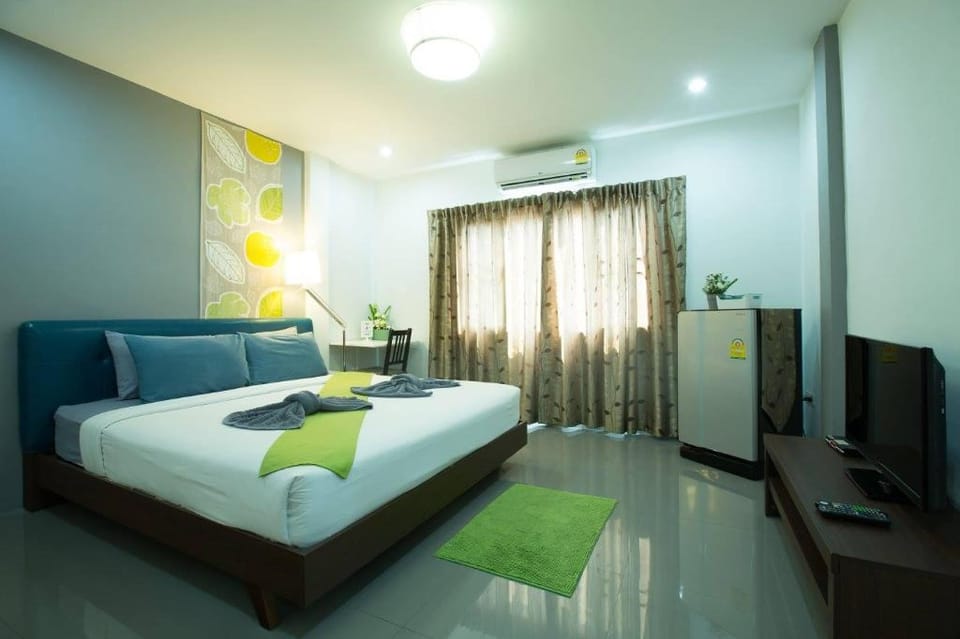 White Monkey Guesthouse Bed and Breakfast in Thailand