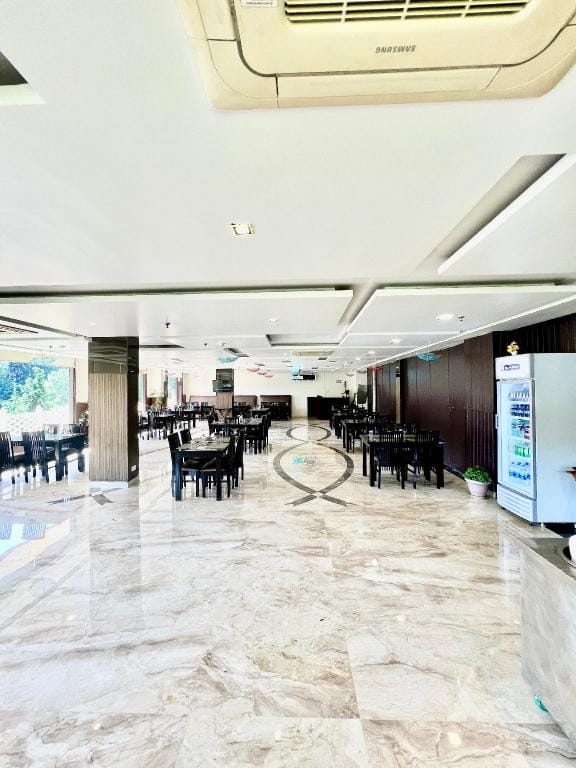 Sea Hawk Luxury Hill Resort Near Bhimtal Lake Hotel in Uttarakhand
