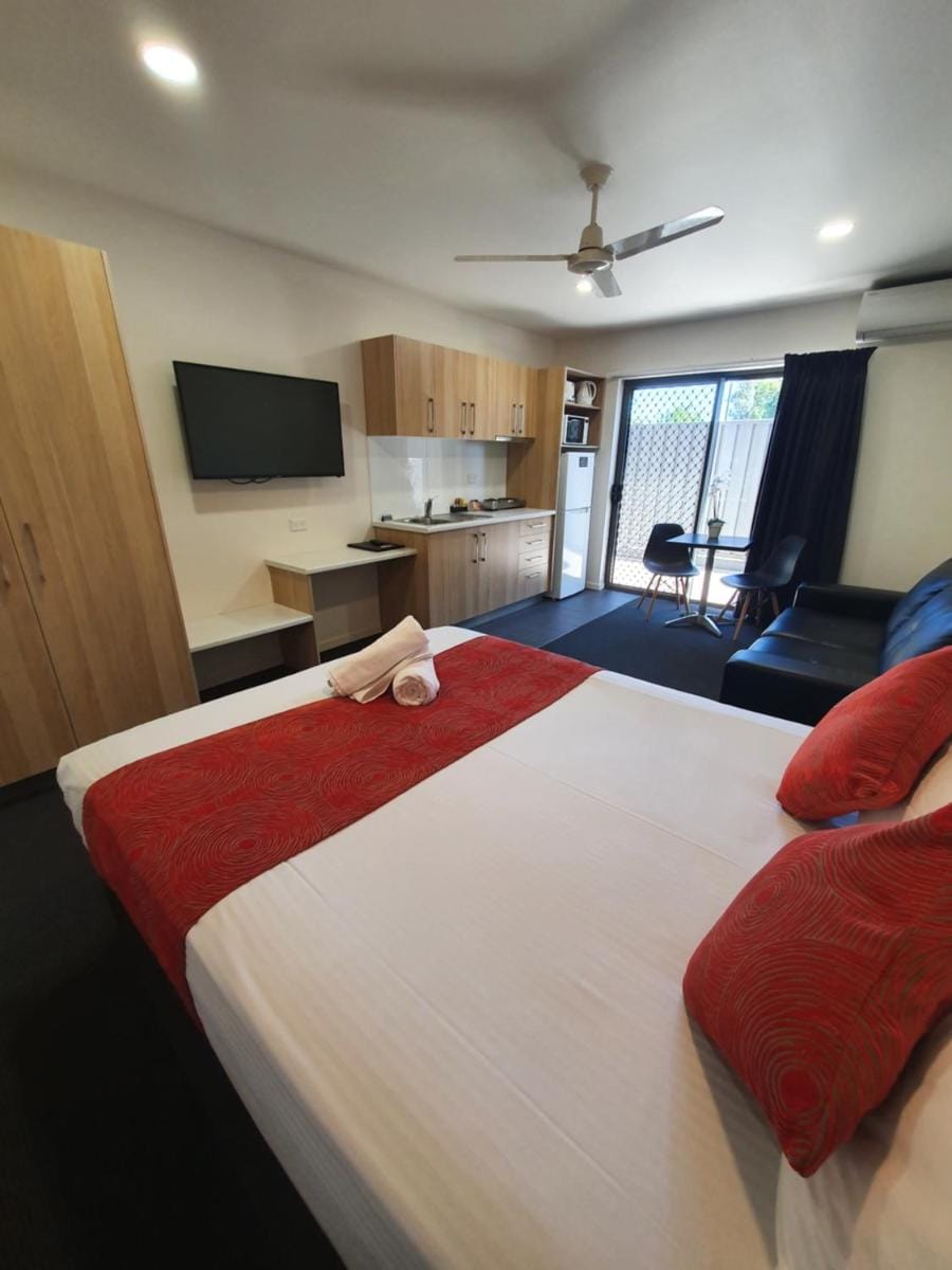 Abode37 Motel Motel in Emerald