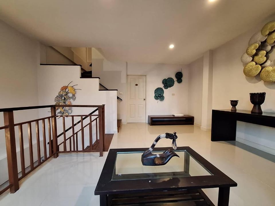 Green House Phuket Apartment in Pa Klok