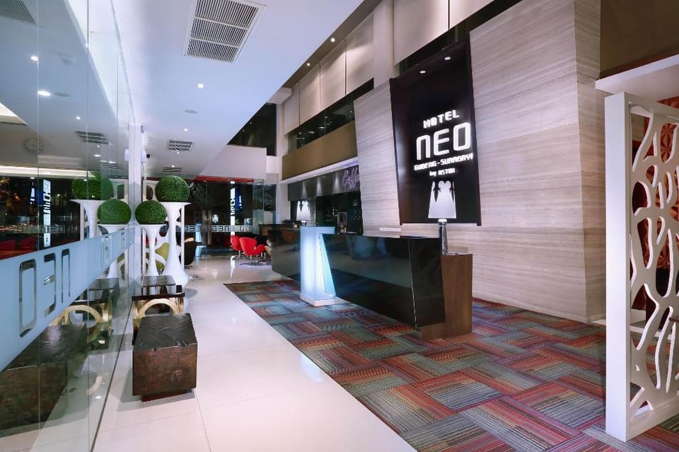 Hotel Neo Gubeng by ASTON Hotel in Surabaya