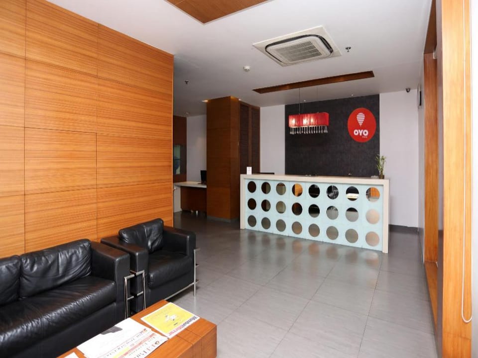 Collection O Suncity Premiere Hotel in Mumbai
