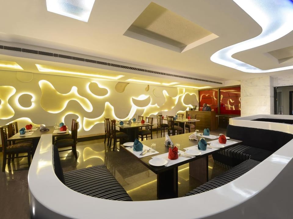 Hotel Crimson Palace Hotel in Agra