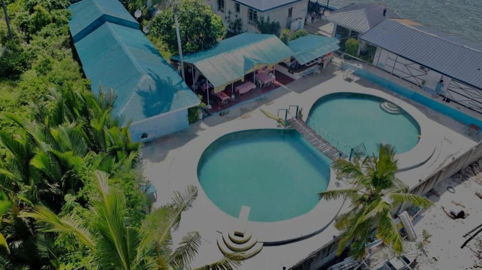 Giswold-Lagunde Beach Resort Hotel in Oslob