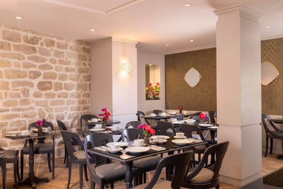 Madeleine Plaza Hotel in Paris