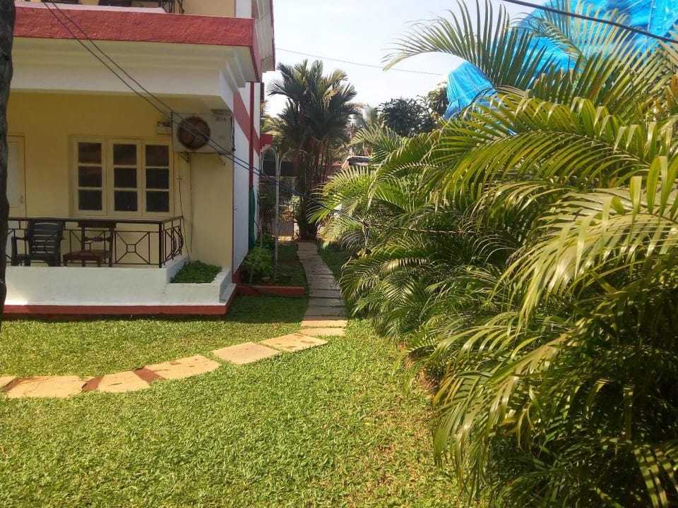 Senor Angelo Resort Hotel in Calangute