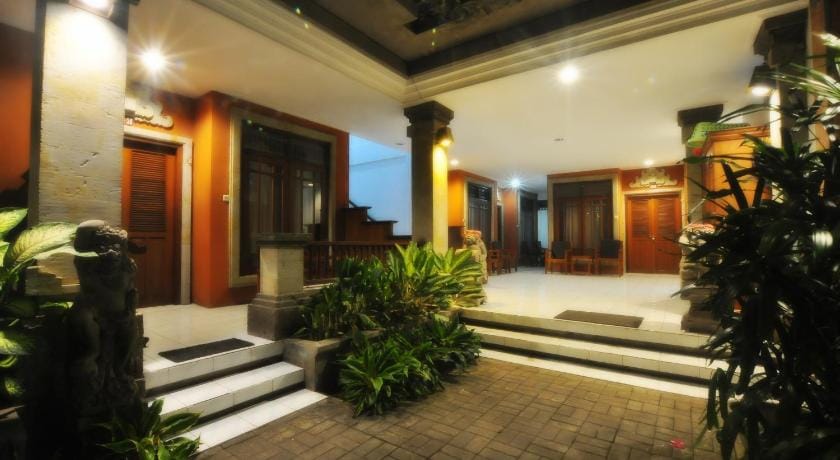 Swastika Guest House Bed and Breakfast in Denpasar