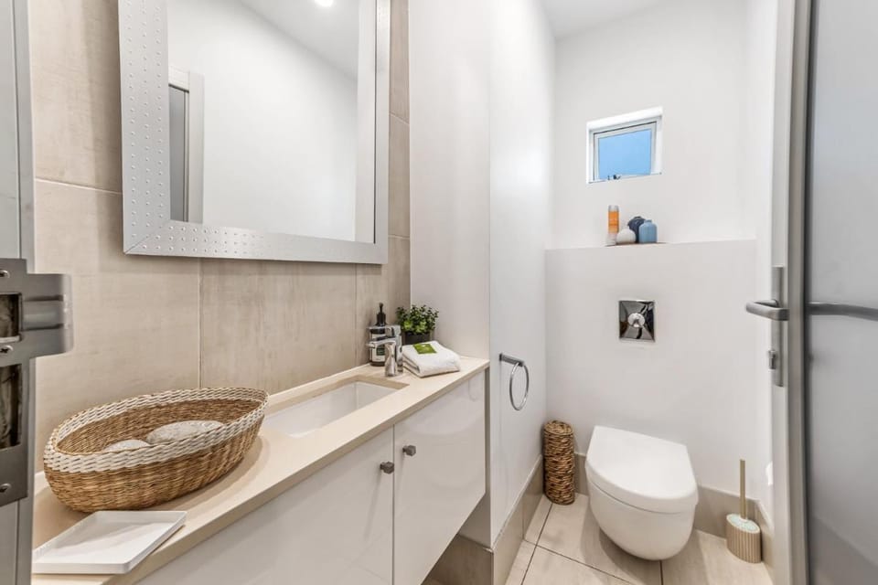 Alex Beach House Vacation rental in Sunshine Coast