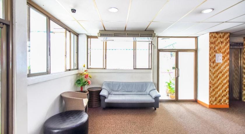Crown Bts Nana Hotel Hotel in Bangkok