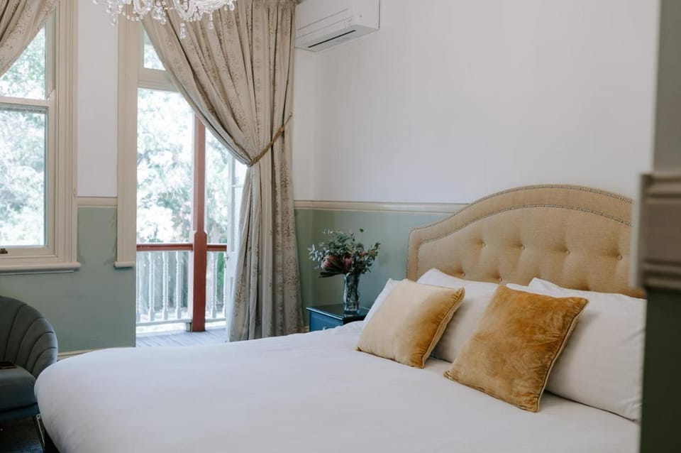 Abbey Boutique Hotel Bed and Breakfast in Warwick