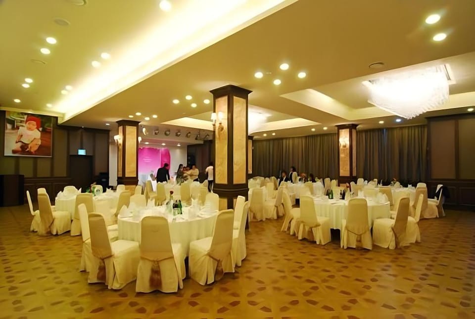 Noblesse Tourist Hotel Hotel in Seoul