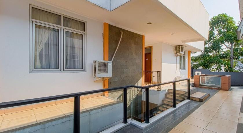 Applewood B&B Hotel in West Java