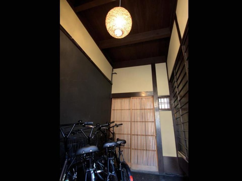 Guest House Hitsuji-an Bed and Breakfast in Kyoto