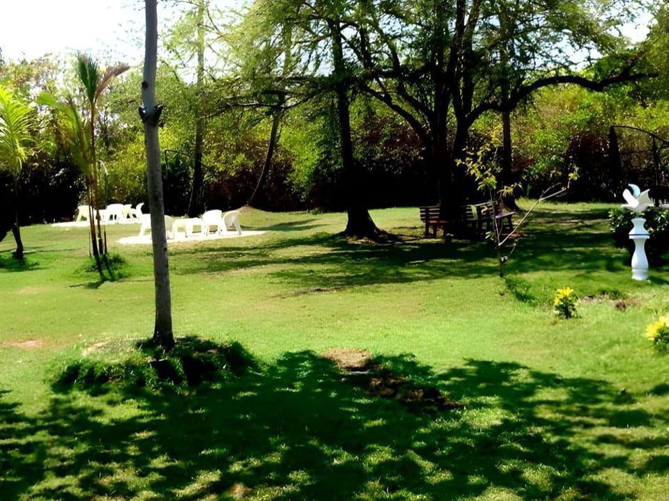 The Kings Island Resort Hotel in Negombo