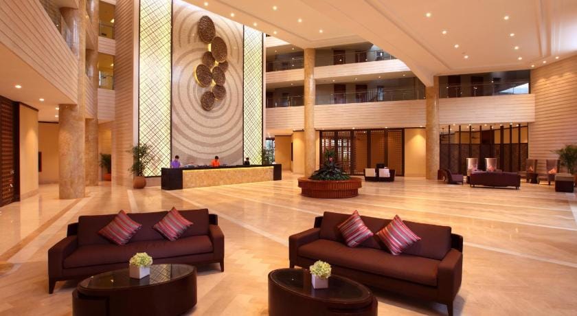 Seacube Resort Hotel in Sanya