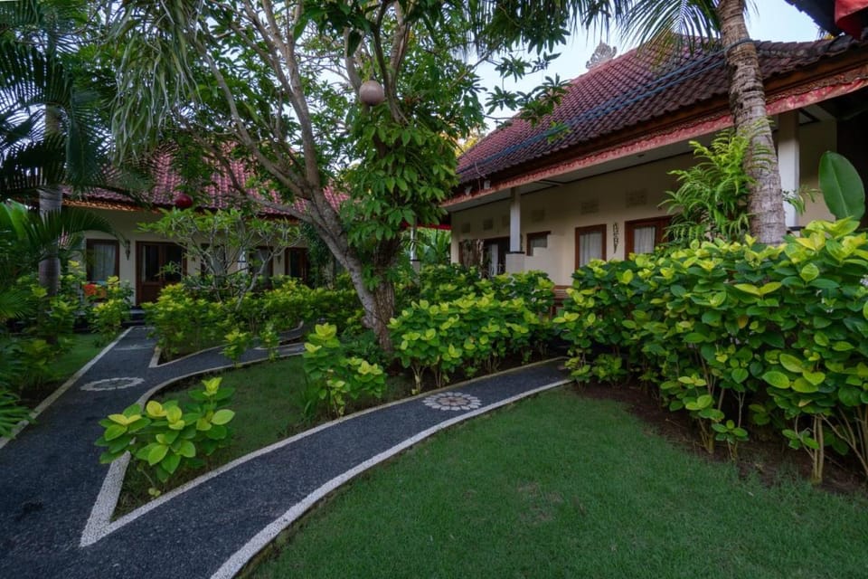 Taos House Lembongan By DeWizZ Management Bed and Breakfast in Nusapenida