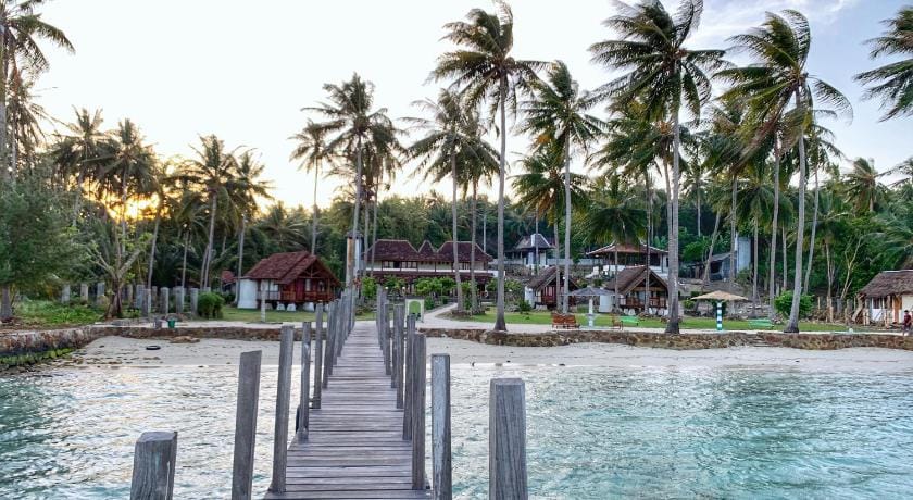 Arys Lagoon Bungalow & Hotel Hotel in Indonesia
