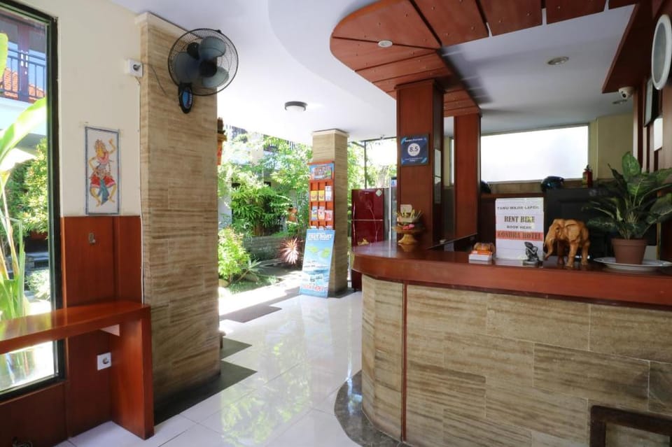 Kondra Premiere Guest House Kuta Bed and Breakfast in Kuta