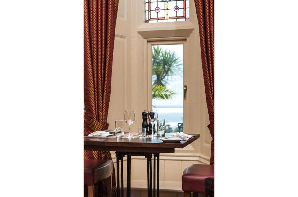 OYO Orestone Manor Hotel in Torquay