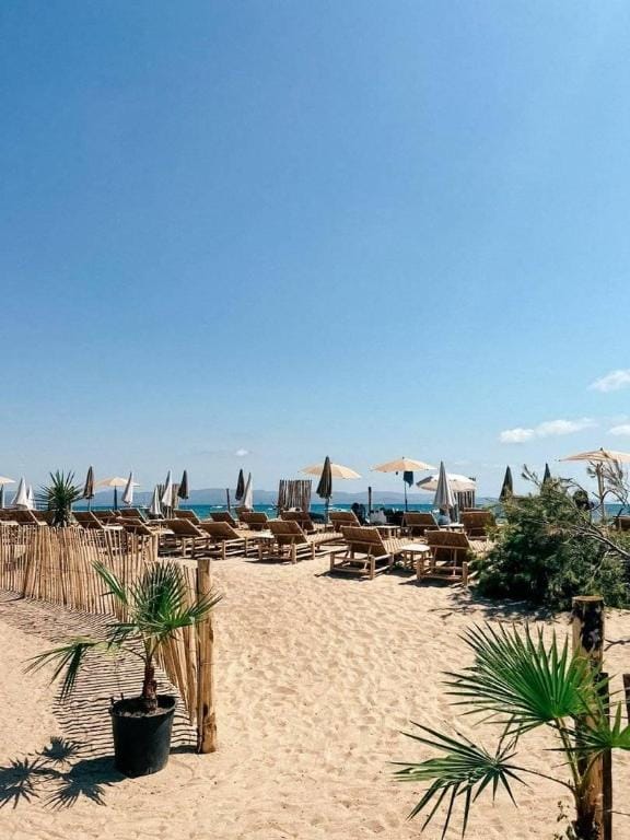 Le Domaine de la Mer - Hôtel 3*** Apartment in Hyères