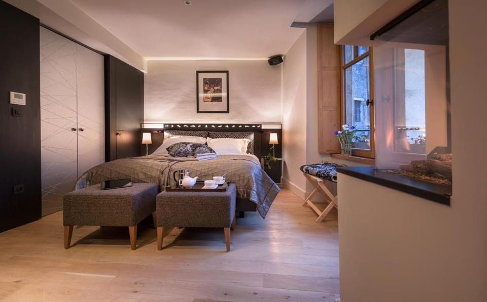 Les Loges Annecy Vieille Ville Hotel in Annecy