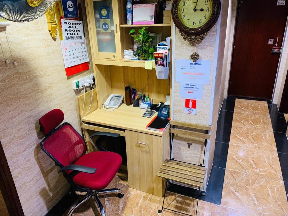 Sleep Inn Bed and Breakfast in Hong Kong