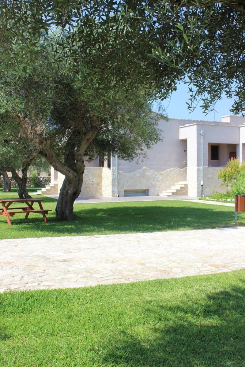 Masseria Un Posto al Sole Bed and Breakfast in Apulia