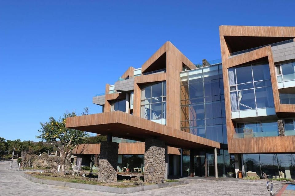 Bayhill Pool Villa Hotel in South Korea