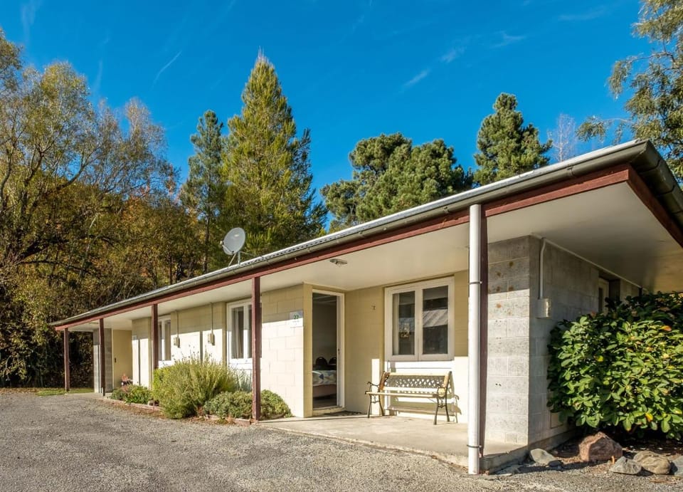 Alpine Adventure Holiday Park Campground/ 
RV Resort in Hanmer Springs