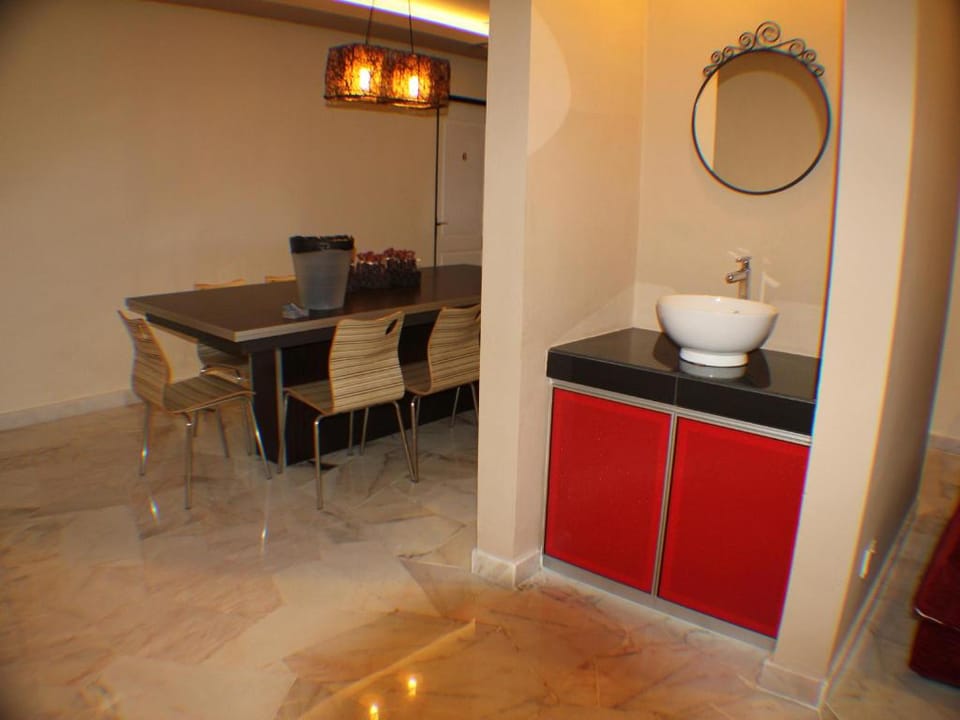 Bercham Vacation House Bed and Breakfast in Ipoh