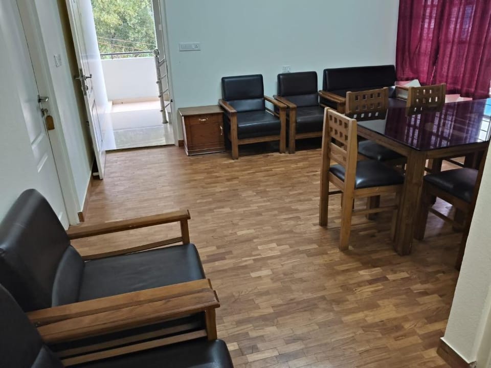 Woodberry Residency Hotel in Ooty