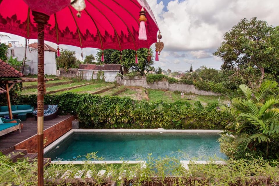 Villa Bumi - Zen Spacious 4BR near Seminyak, Bali Villa in North Kuta
