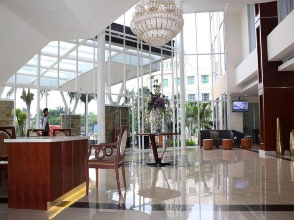 Java Palace Hotel Hotel in West Java