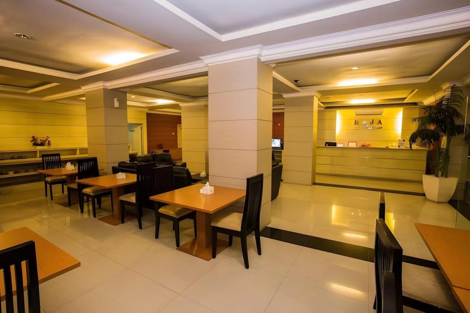 New Raja Residence Hotel in South Jakarta City