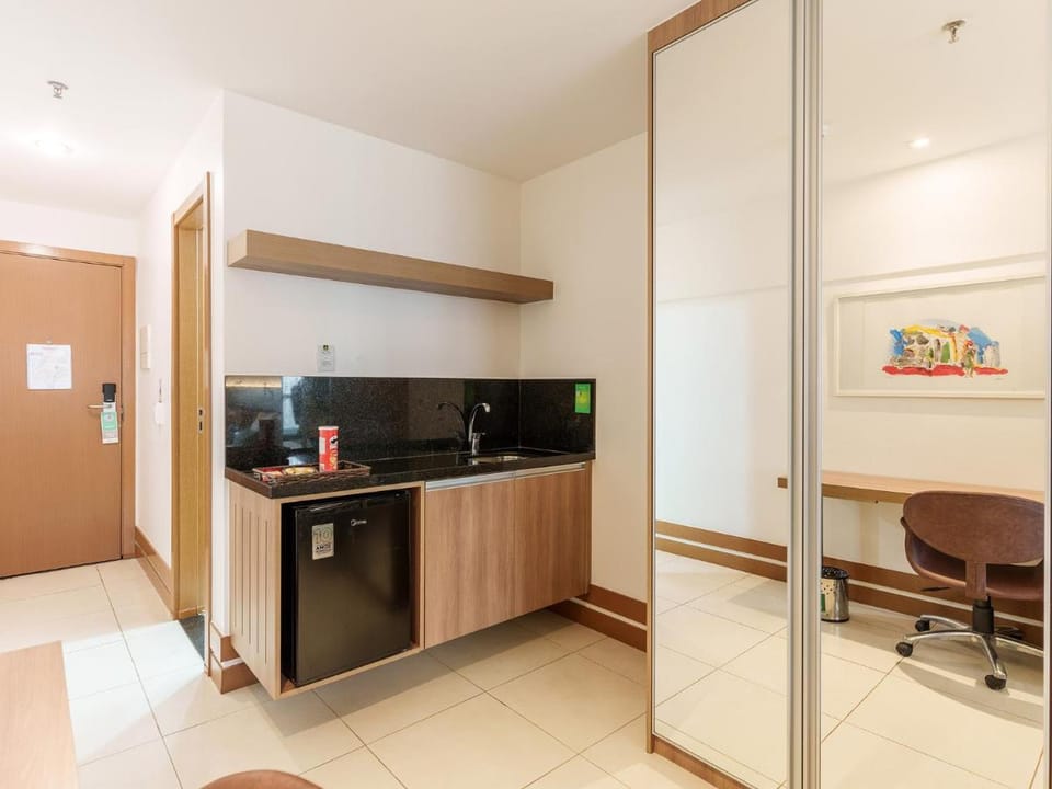 Athos Bulcão Hplus Executive Hotel in State of Goiás