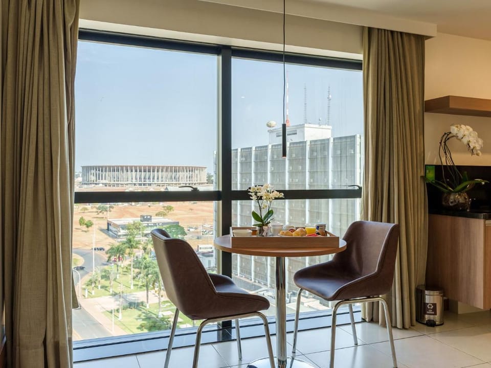 Athos Bulcão Hplus Executive Hotel in State of Goiás