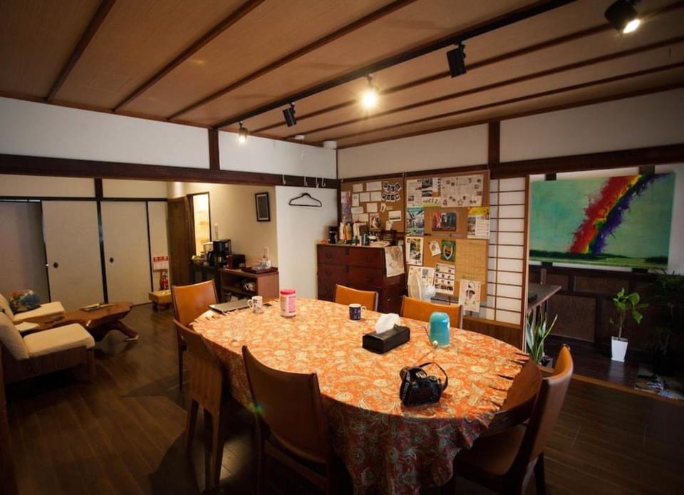 Guesthouse Kyoto Compass Bed and Breakfast in Kyoto