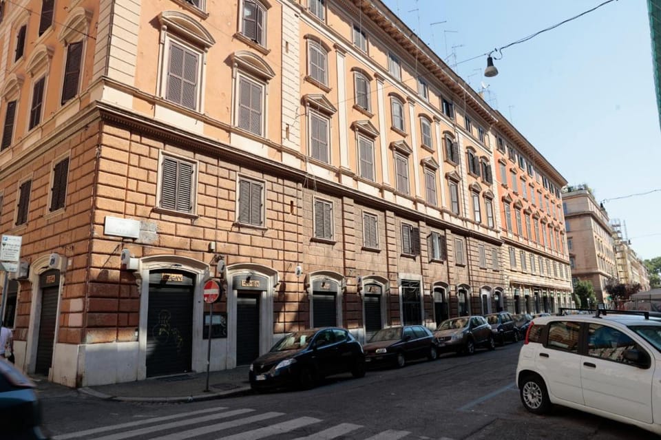 Cardinal Vatican Inn Bed and Breakfast in Rome